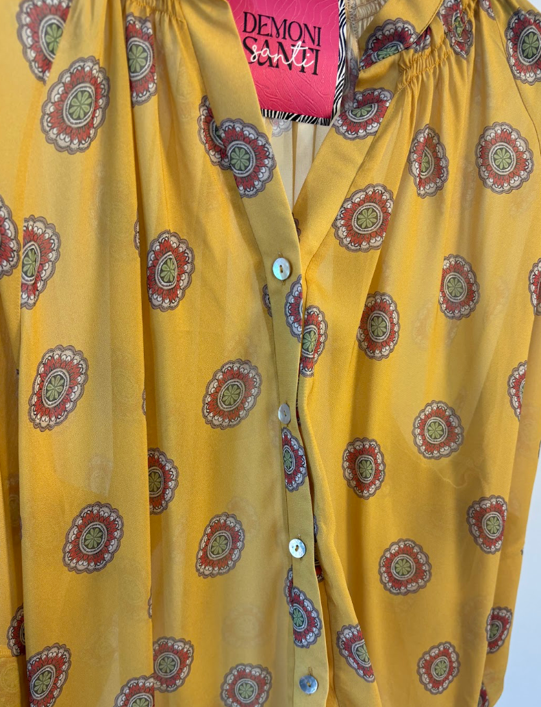 Camicia coreana KIKI in chiffon fantasia color GIALLO ZAFFERANO